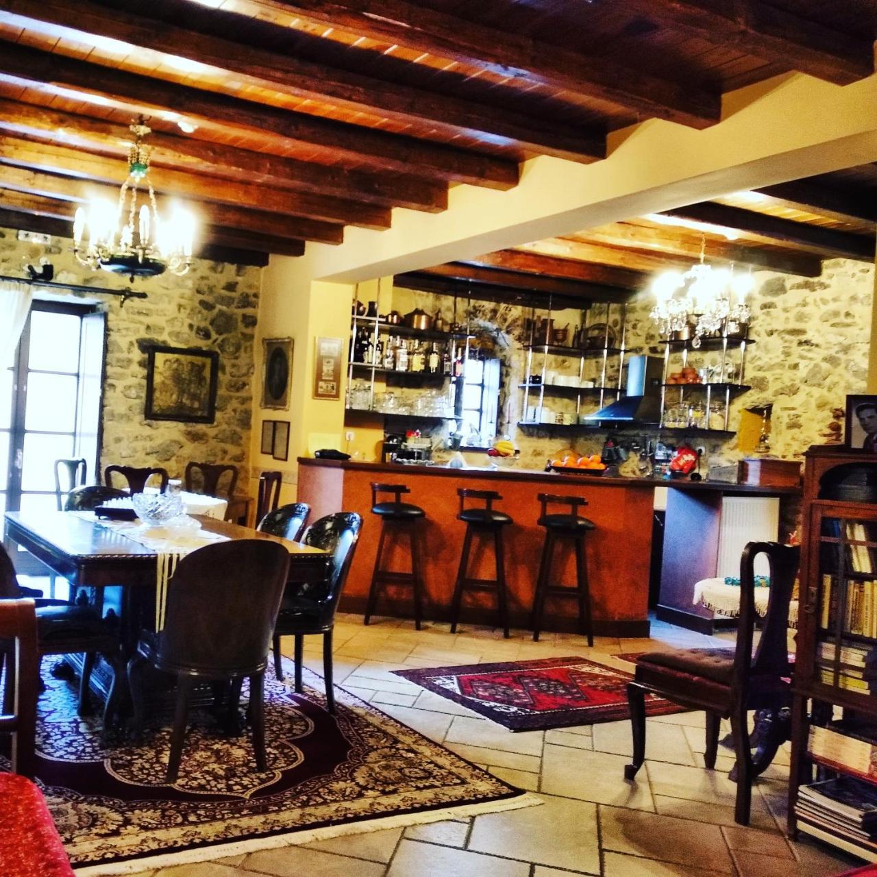 Hotel Proselinos Dimitsana Exteriér fotografie